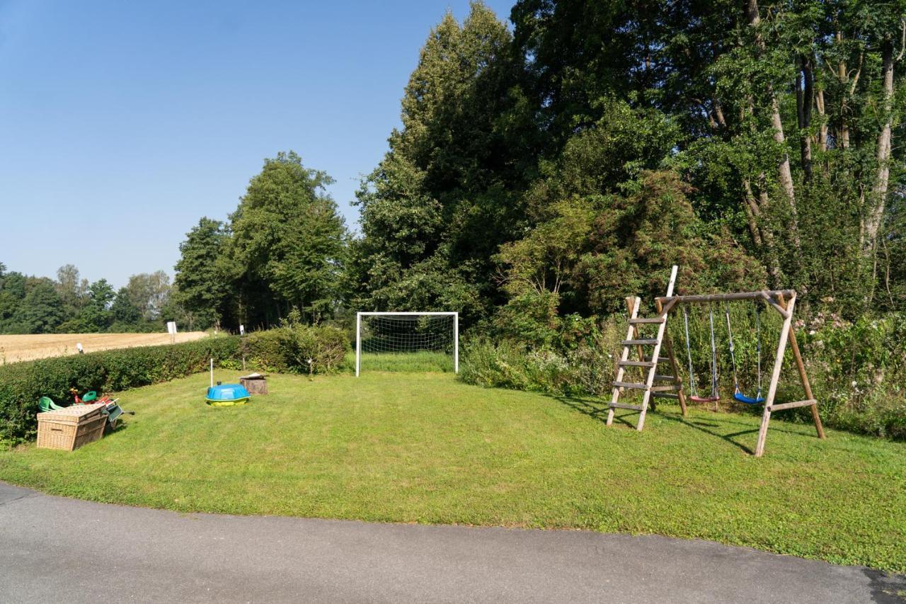 Ferienwohnung Im Idyll 1 Hengersberg Bagian luar foto